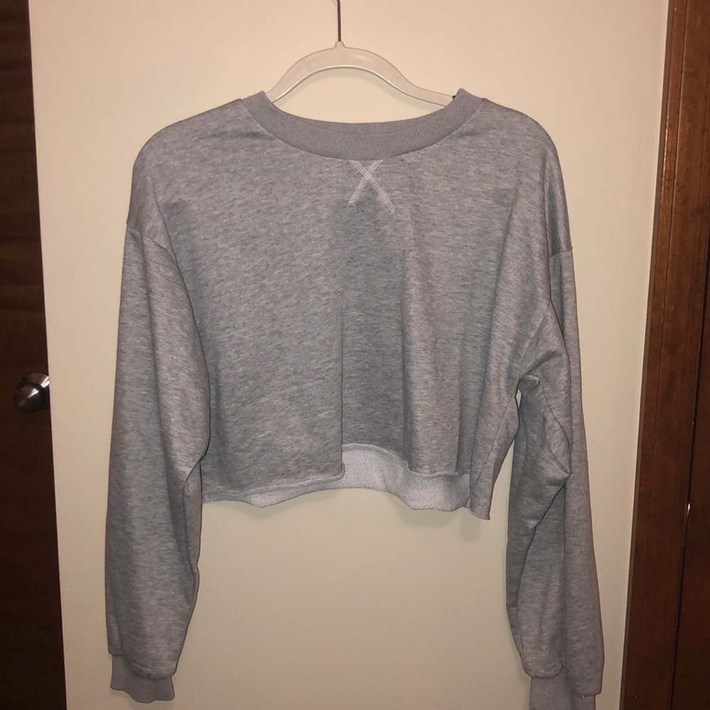 Cropped Princess Polly Sweatshirt